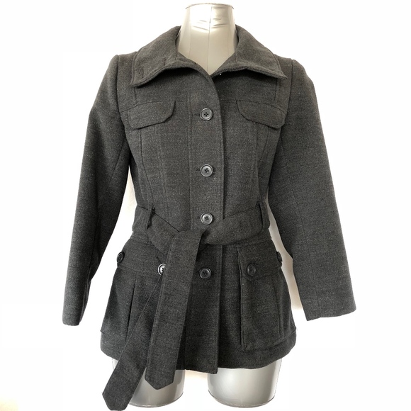 H & M Coat - Picture 1 of 4